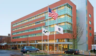 An exterior photo of the main entrance of South Shore Hospital.