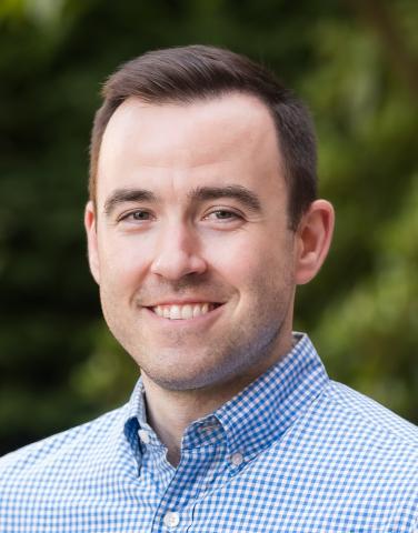 head shot photo of Jefferson Barrett, MD