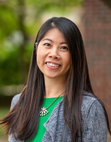 Head shot of Julia Vu, DO