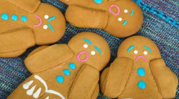 Gingerbread cookies with shocked faces