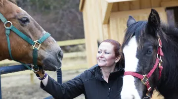 Dawnalee Reclaimed Her Health with Weight Loss Surgery