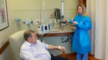 med-onc_chemo-infusion-patient-1