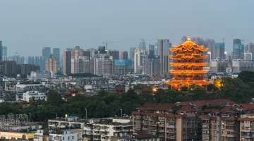 A scenic view of the city of Wuhan, China, featuring the Yellow Tower